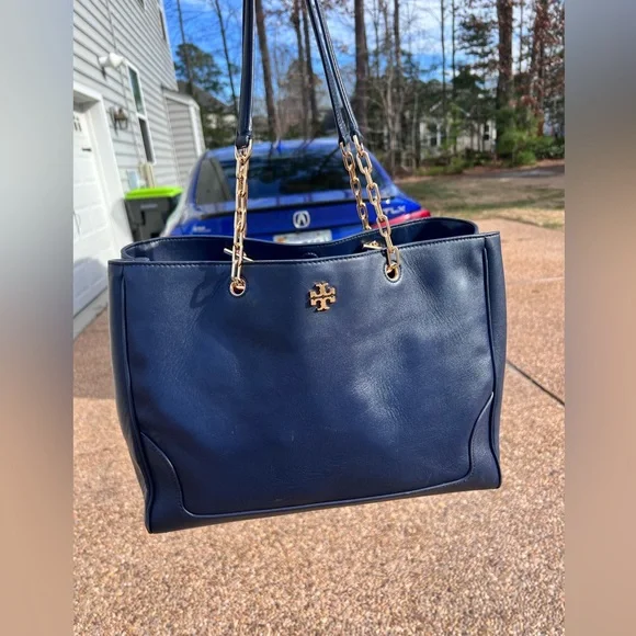 Tory Burch Tote - Picture 2 of 10